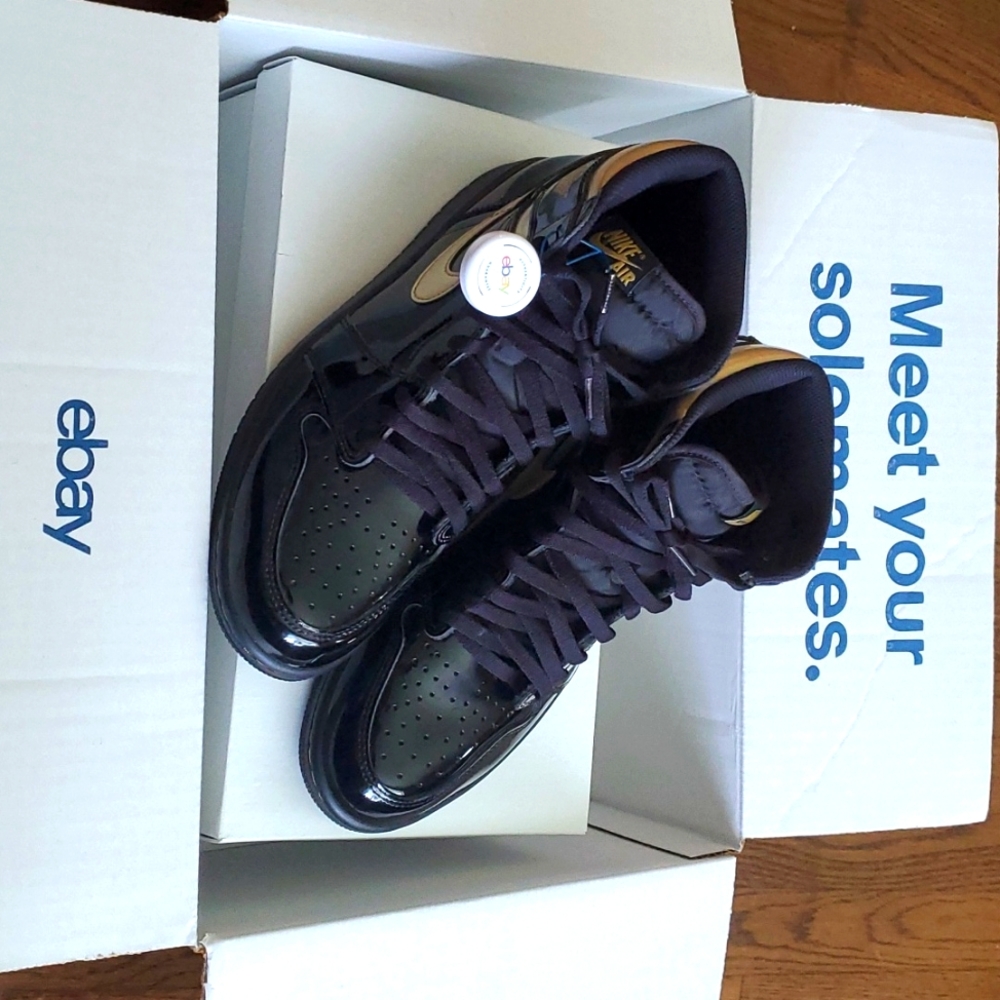 Air jordan 1 Gold Metallic